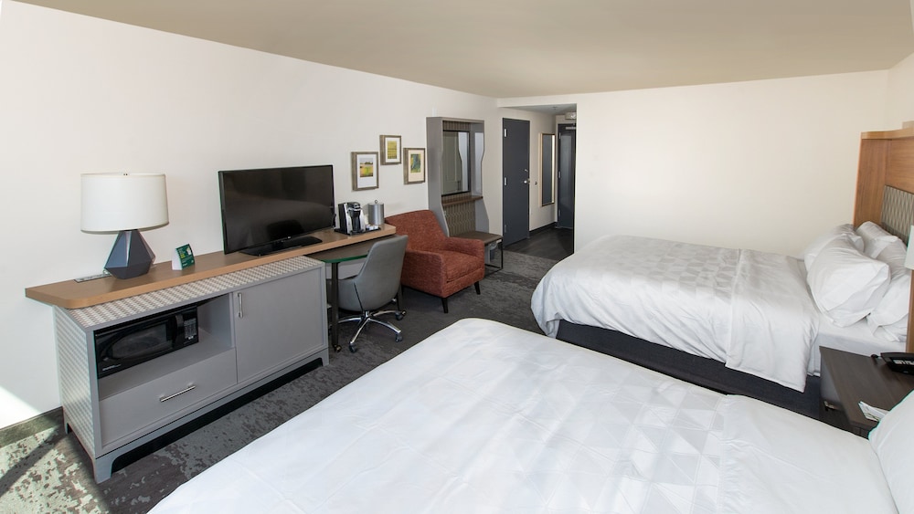 holiday inn panama city by ihg