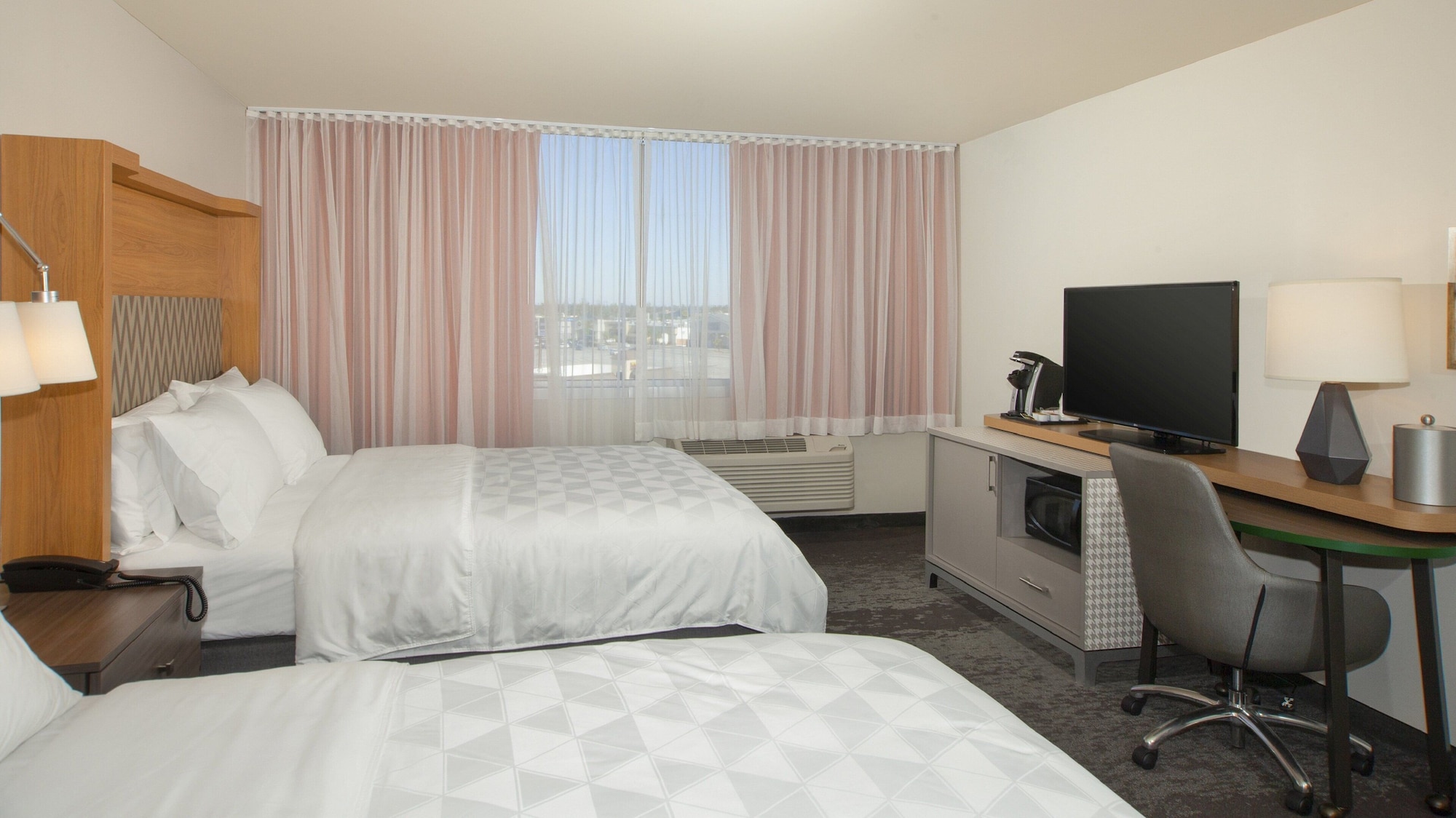 holiday inn panama city by ihg