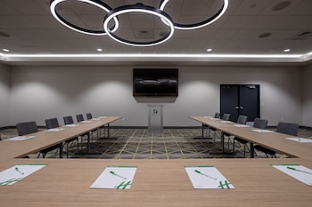 holiday inn panama city by ihg