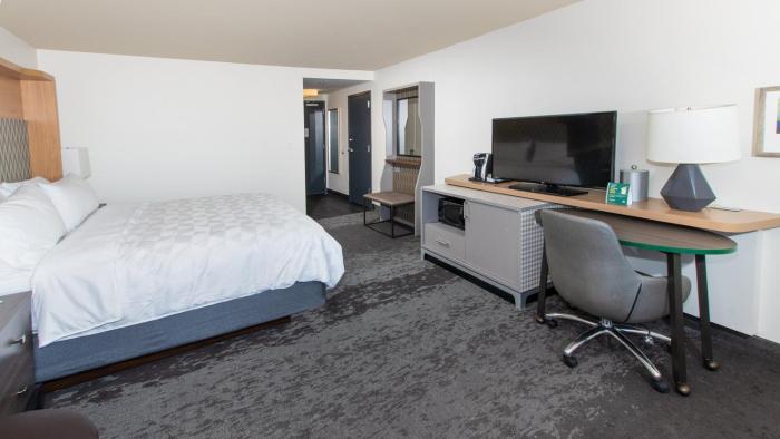 holiday inn panama city by ihg