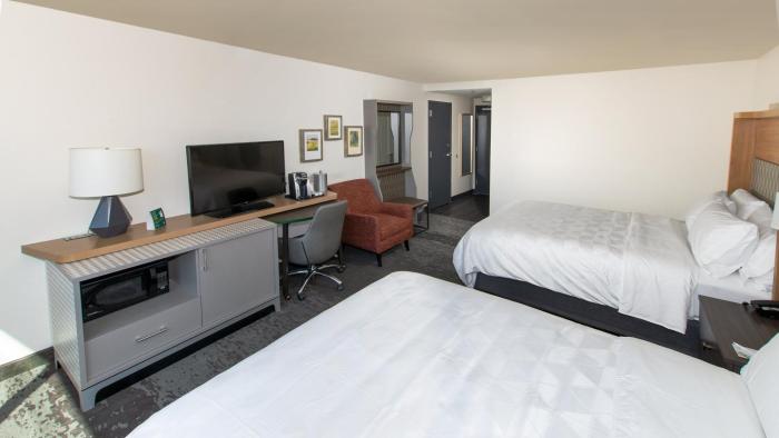 holiday inn panama city by ihg