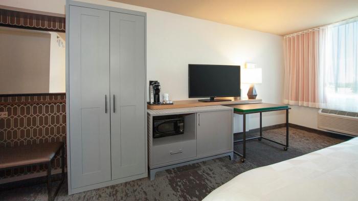 holiday inn panama city by ihg