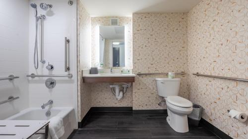 holiday inn panama city by ihg