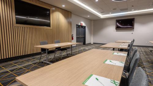 holiday inn panama city by ihg