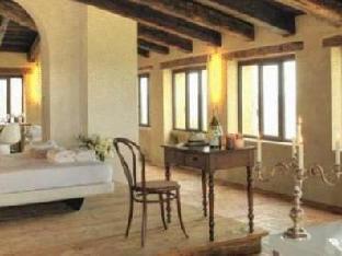 Castello Di Semivicoli,Casacanditella>>Abruzzo,3 star