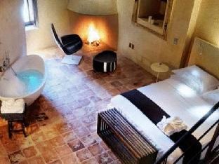 Castello Di Semivicoli,Casacanditella>>Abruzzo,3 star
