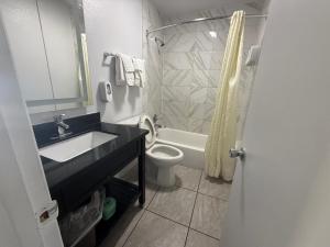 blue marlin inn and suites