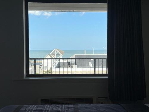 blue marlin inn and suites