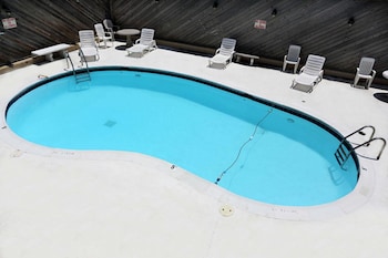 blue marlin inn and suites