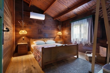 gayb i boutique home