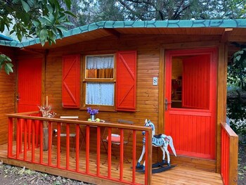 gayb i boutique home