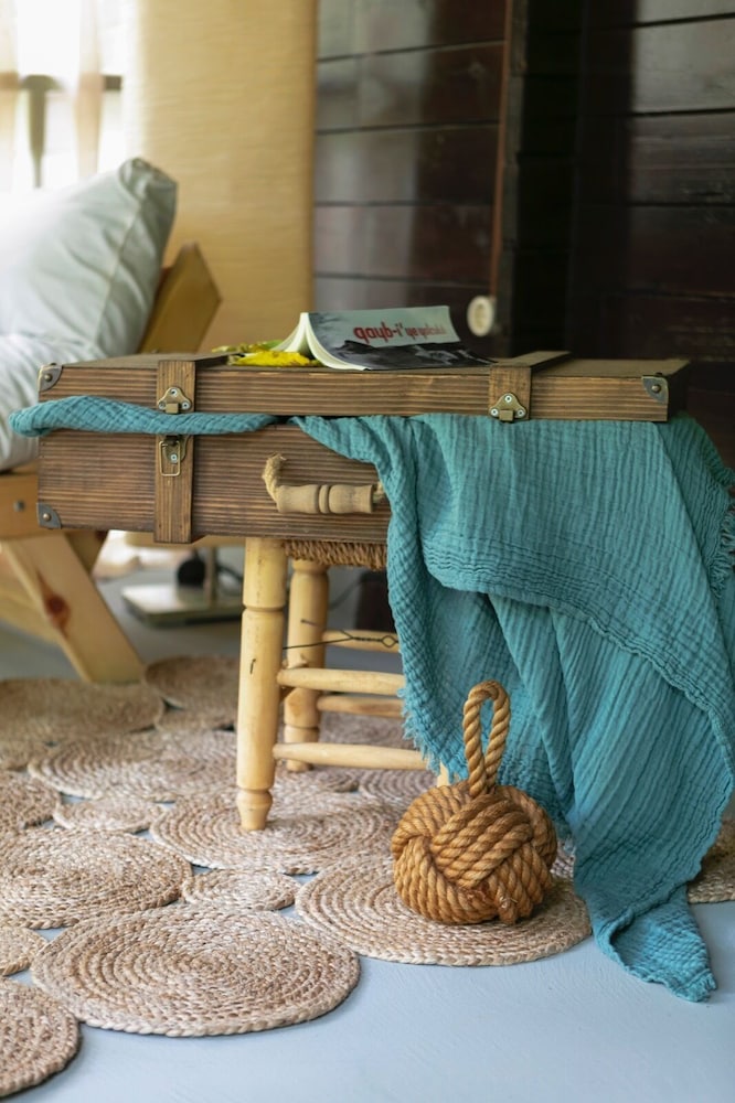 gayb i boutique home