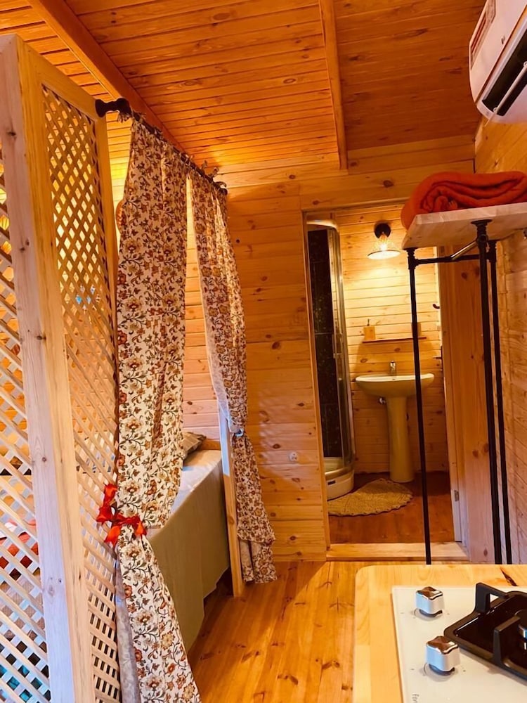 gayb i boutique home