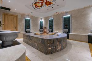 gayb i boutique home