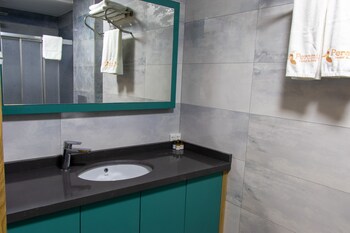 peramis hotel and spa