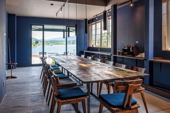 lakeside guest house hostel jil