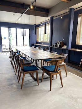 lakeside guest house hostel jil