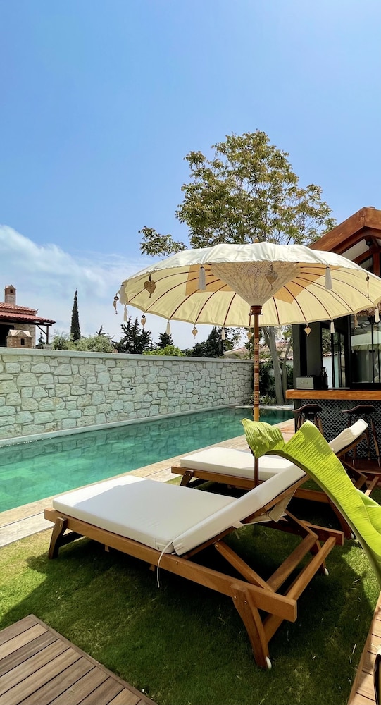 paye alacati butik otel