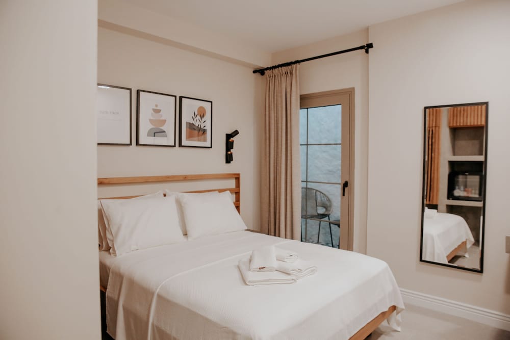 paye alacati butik otel