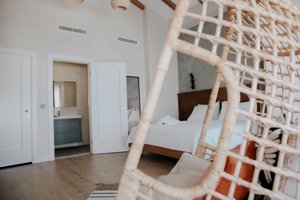 paye alacati butik otel