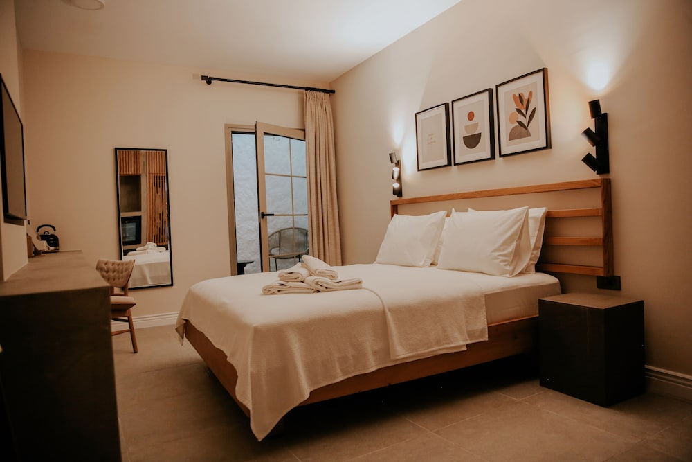 paye alacati butik otel