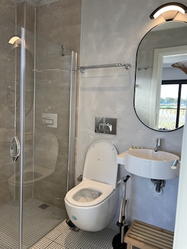 lagom hotel seferihisar