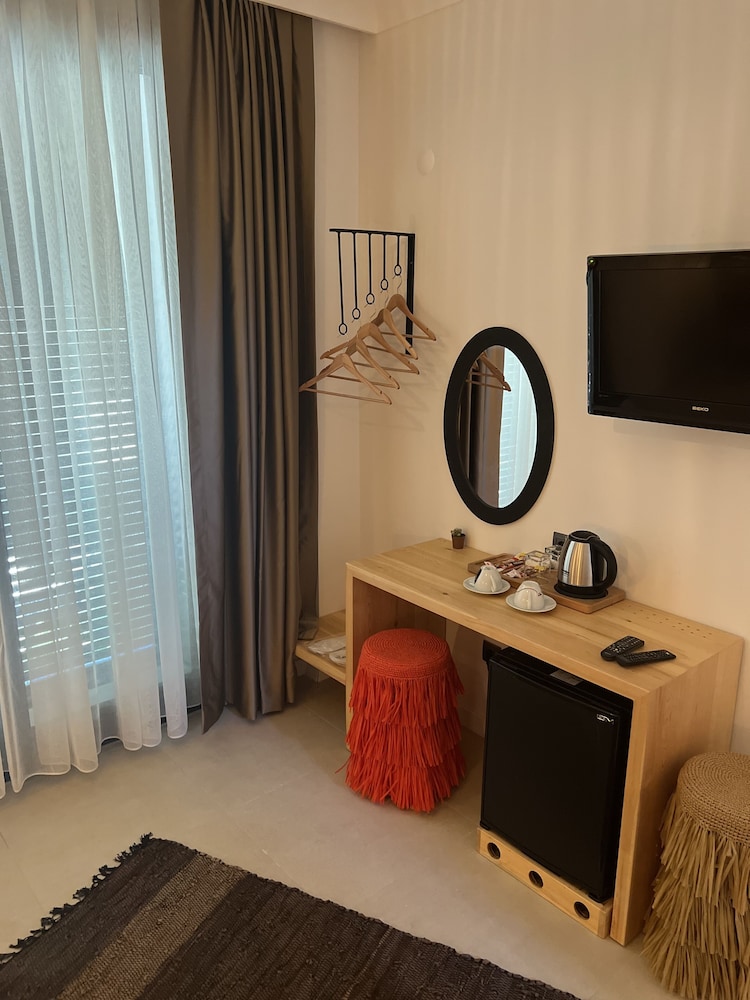 lagom hotel seferihisar