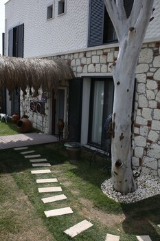 lagom hotel seferihisar