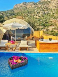 kabak freedom deluxe hotel