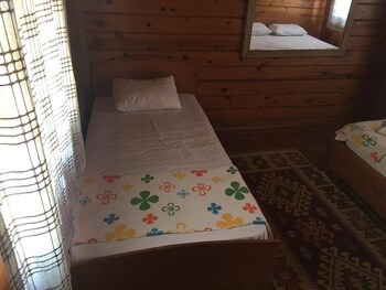 demre sahildeki ev bungalov