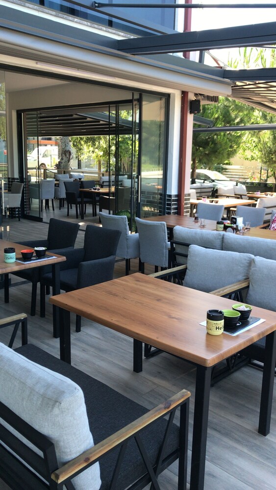 antigonia butik otel