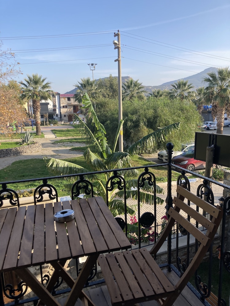 ionia liberty stone hotel