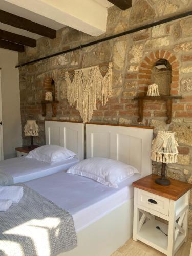 ionia liberty stone hotel