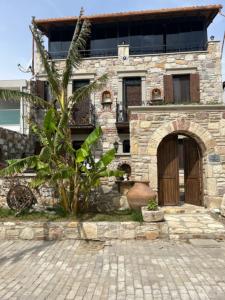 ionia liberty stone hotel