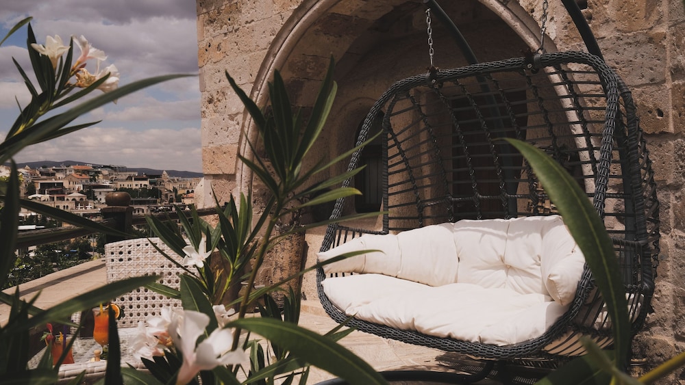 sah saray cave suites halal hotel