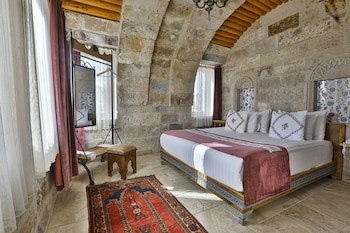 sah saray cave suites halal hotel