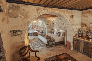 sah saray cave suites halal hotel
