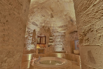 sah saray cave suites halal hotel