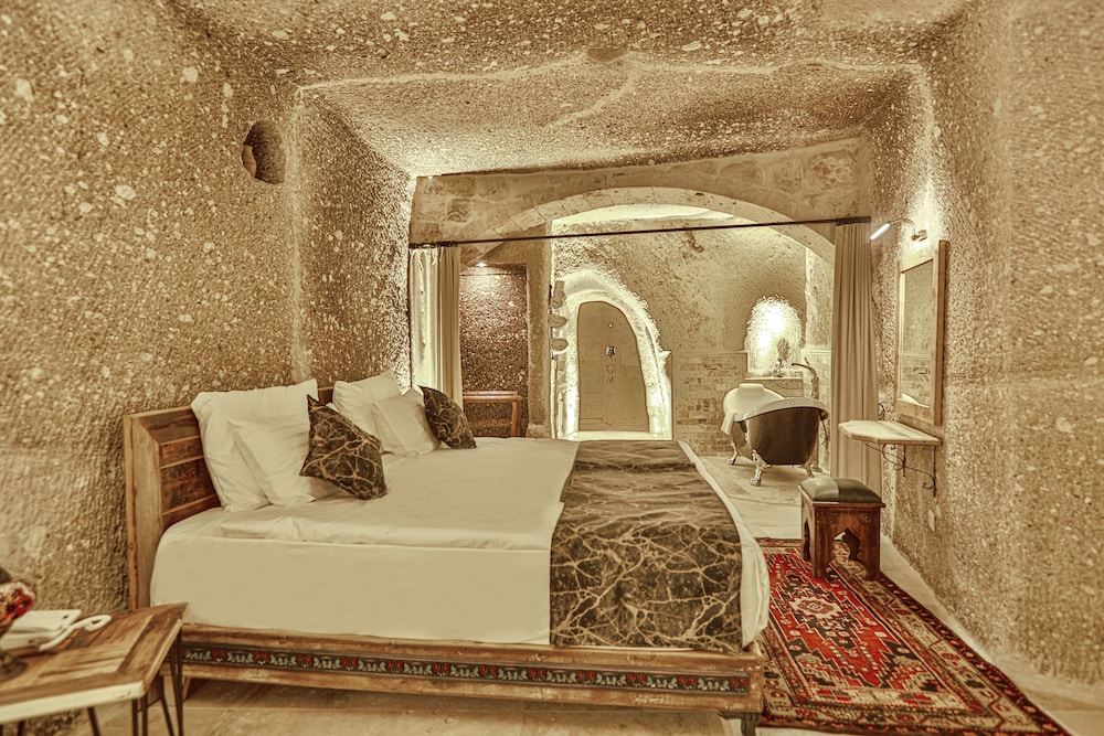 sah saray cave suites halal hotel