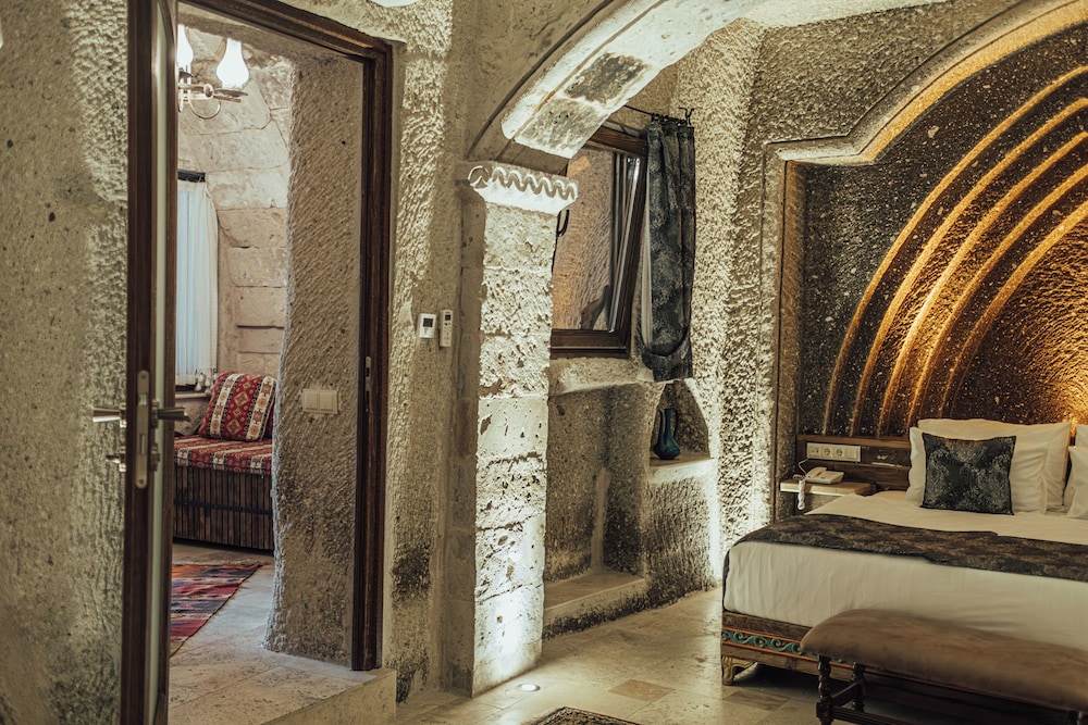 sah saray cave suites halal hotel