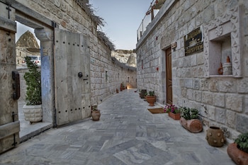 sah saray cave suites halal hotel