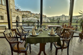sah saray cave suites halal hotel