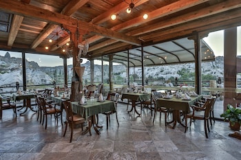 sah saray cave suites halal hotel