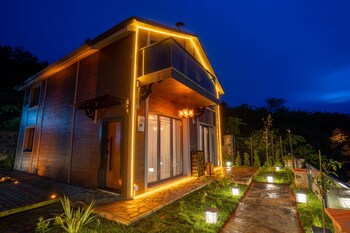 Poison Garden Suite & Spa,,1 star