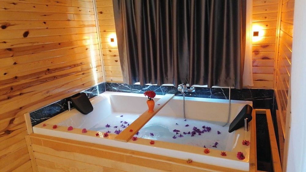 tas konak butik otel bungalov