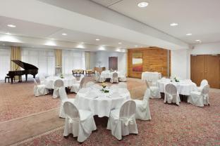 holiday inn nurnberg city centre by ihg