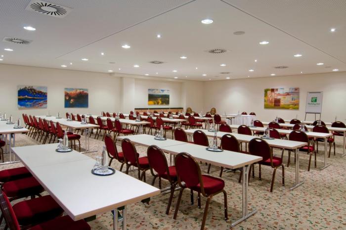 holiday inn nurnberg city centre by ihg