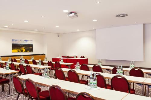 holiday inn nurnberg city centre by ihg