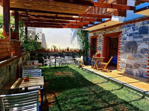 in ephesus otel and art galery