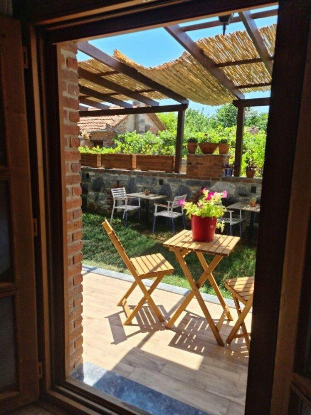 in ephesus otel and art galery